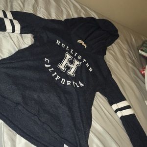 Hollister hooded top
